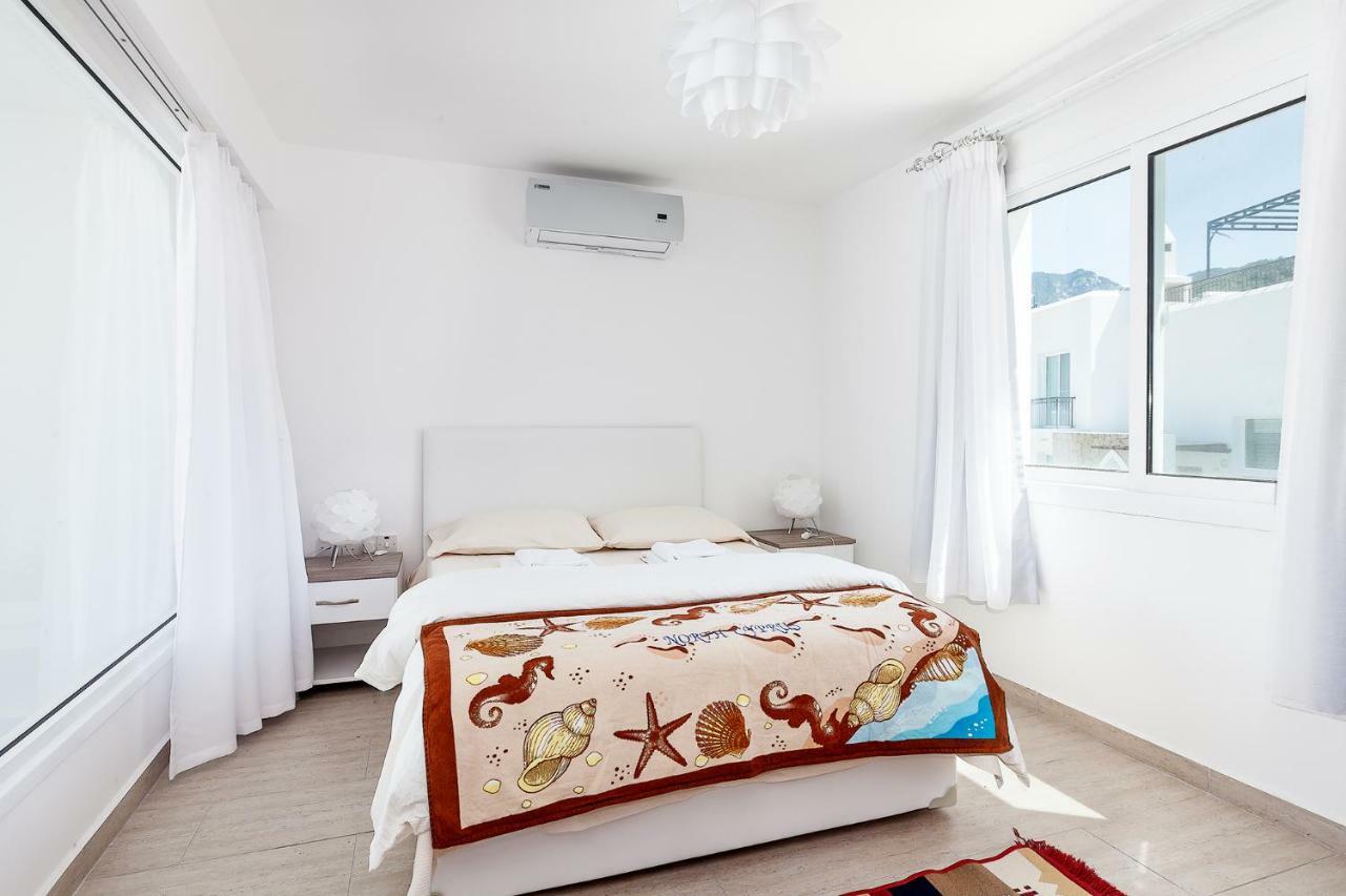 Seaview Selvi Village Apt Vasilia Exterior foto